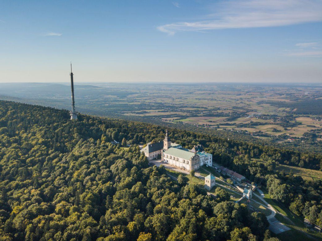 Najpopularniejsze atrakcje Świętokrzyskiego! TOP 20 w 2025 roku