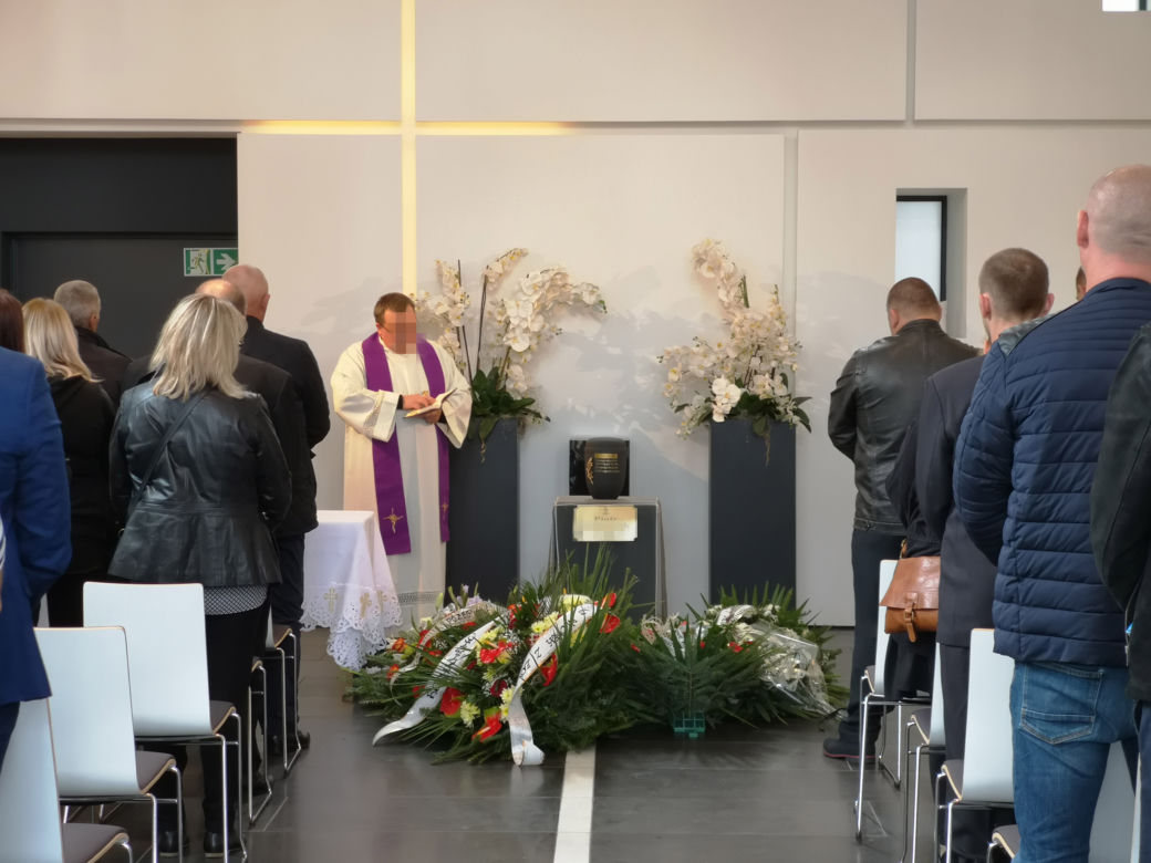 Ciało zadźganego Piotra spoczęło w mogile