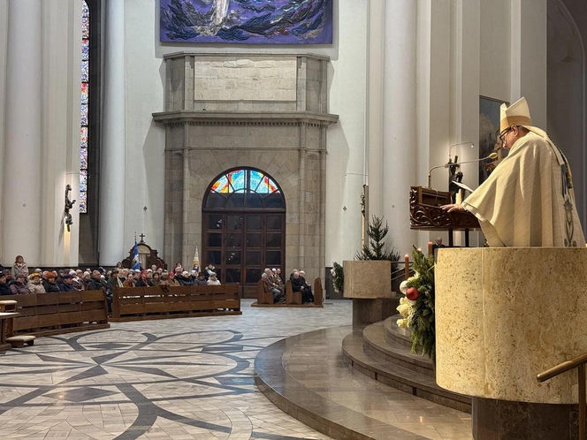 To największa archikatedra w Polsce. Symbol niepodległości i buntu wobec władz komunistycznych