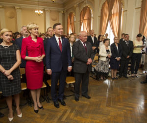 Pierwsza dama zaczyna 5 lat wakacji
