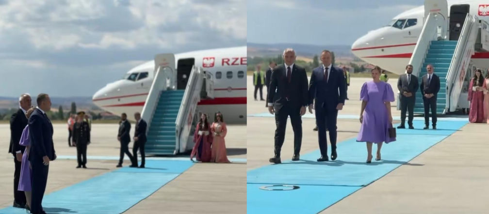 Nawrocki znów to zrobił! „Merhaba asker!” niesie się po sieci