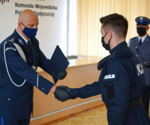 Mamy 33 nowych policjantów. Zobacz ich zdjęcia 