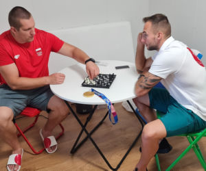 Wojciech Nowicki grał w szachy z Marcinem Krukowskim
