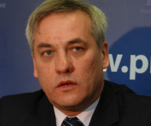 Gdzie się spieszył Jerzy Szmit? Pirat drogowy z PiS stracił prawo jazdy! 