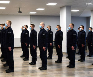 Prawie 150 nowych policjantów w Śląskiem. Będą strzec bezpieczeństwa
