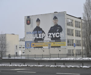 Pijany dowódca kompanii miał zgwałcić młodą policjantkę. Szokująca afera w policji