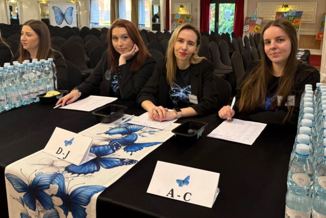 Świat Niebieskich Motyli w Starachowicach. Jak IV Ogólnopolska Konferencja zmienia rzeczywistość osób w spektrum autyzmu