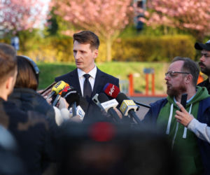 Konferencja prasowa prokuratury ws. wypadku, w którym dzień wcześniej zginął poseł Lewicy Łukasz Litewka