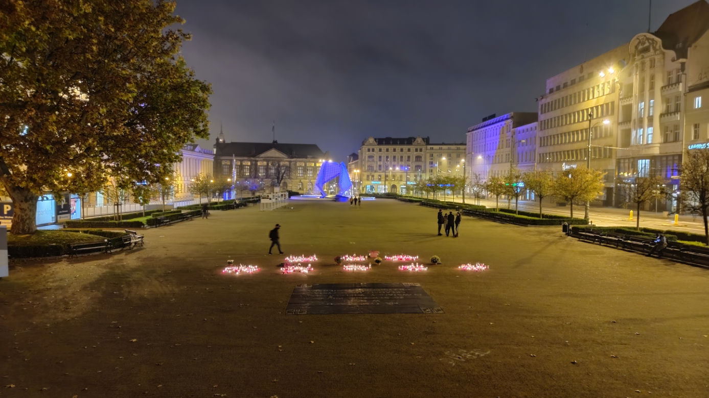 Strajk Kobiet na placu Wolności