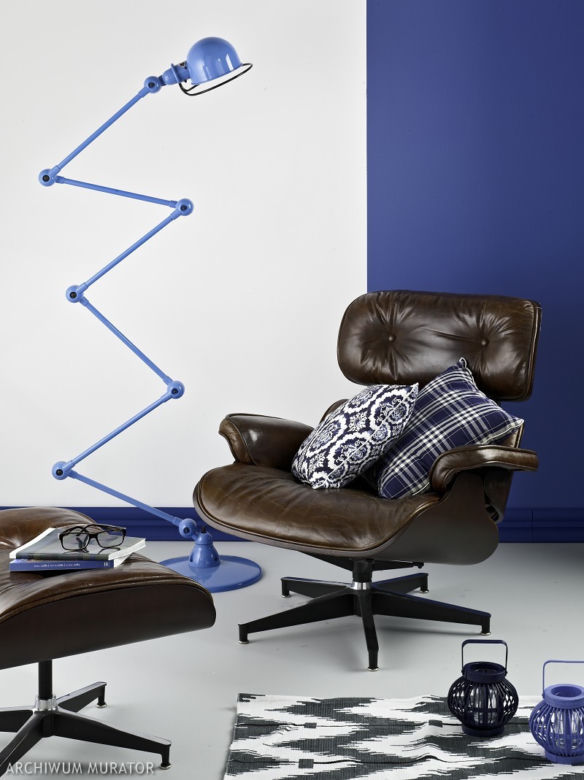 Eames chair