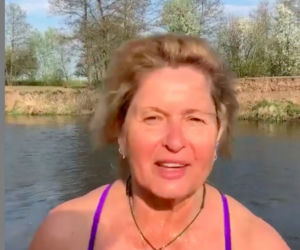 Ewa Kasprzyk walczy o młodość