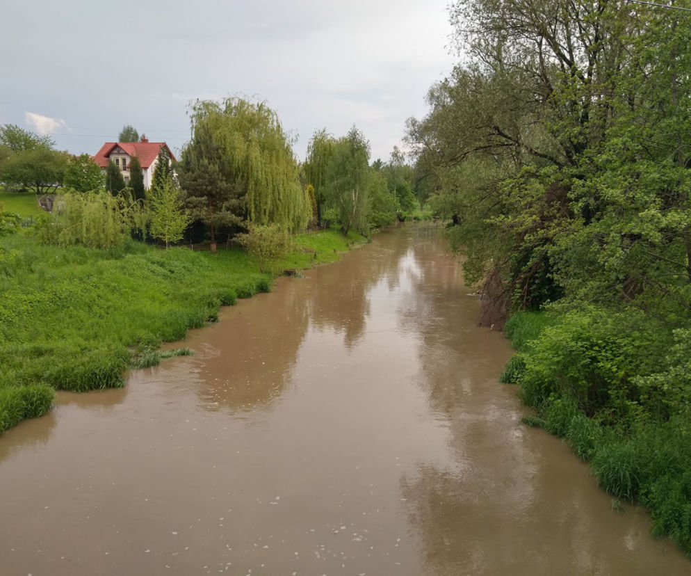 Wezbrana woda w rzekach w powiecie rzeszowskim