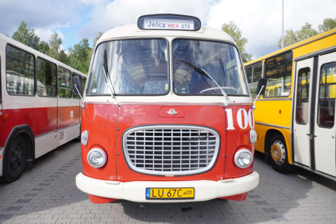 Kultowe autobusy opanowały Starachowice! Ruszył III Zlot i świętowanie 70-lecia komunikacji