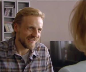 O mnie się nie martw odc. 6. Iga (Joanna Kulig), Krzysiek (Paweł Domagała)