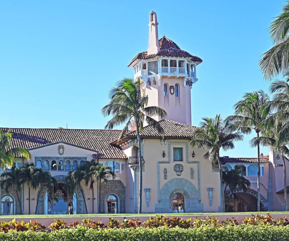 Rezydencja w Palm Beach nazywana jest Zimowym Białem Domem