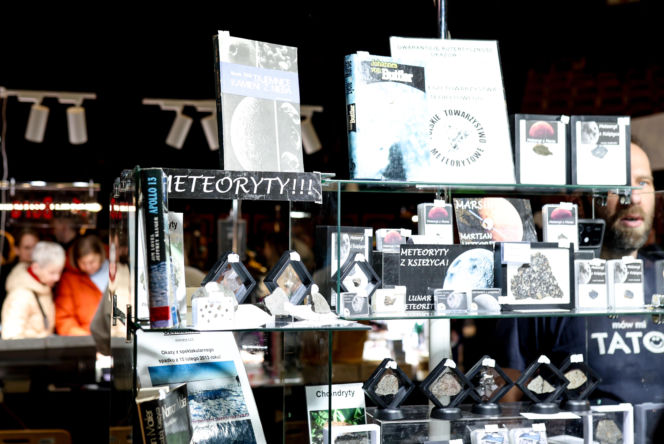 Giełda minerałów w Spodku przyciągnęła tłumy! GeoExpo ekspozycję wspaniałych cudeniek