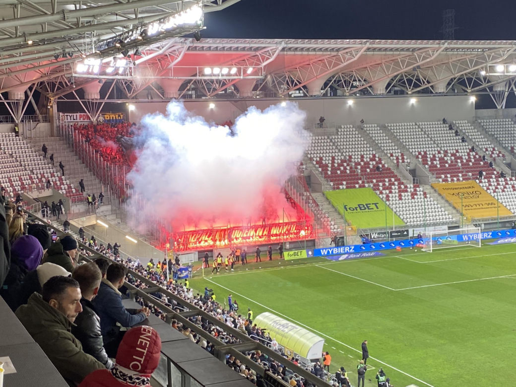 Derby Łodzi 2024. Tak bawili się kibice
