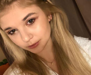 Lilka z M jak miłość obrzydliwie nękana przez fanów. Pytali Monikę Mielnicką o jej majtki!