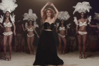 Shakira - La La La