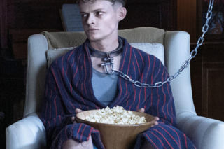 Rzucił pracę w korpo i nakręcił film, który musicie obejrzeć. Szarość życia codziennego przelałem w coś bardziej absurdalnego