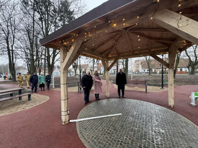 Plac Dworcowy w Pasłęku już gotowy