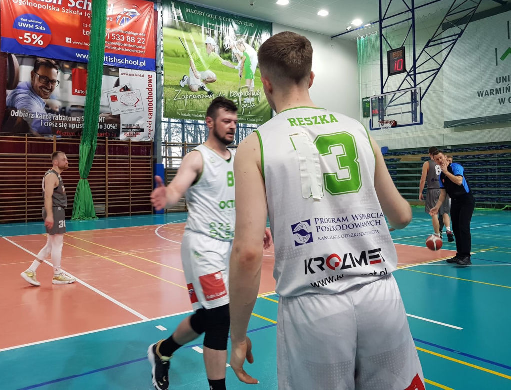 III liga koszykówki  AZS UWM Olsztyn - SKS Wilki Ełk