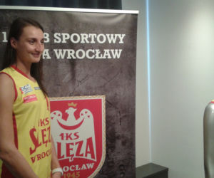 Koszykarki Ślęzy Wrocław promują profilaktykę raka piersi