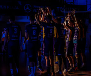Anioły Toruń wygrały u siebie! Zdjęcia z Hali Sportowej SP nr 28