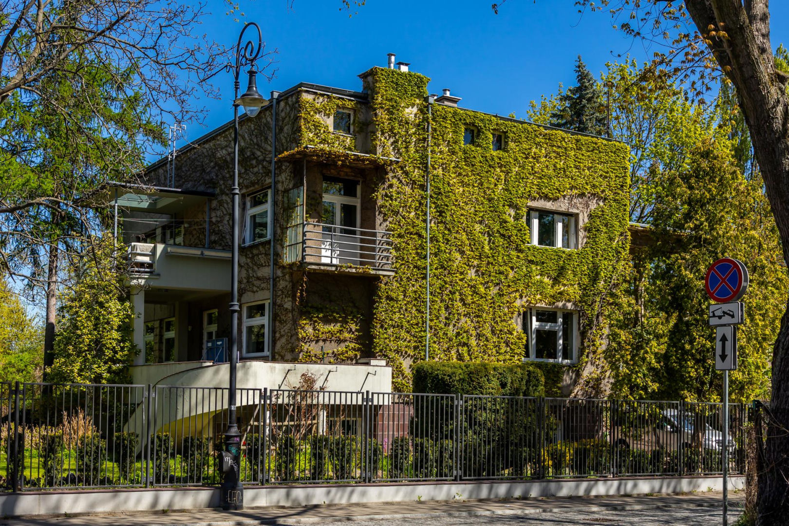 Willa Rakowiczów przy Czarnieckiego 53 w Warszawie