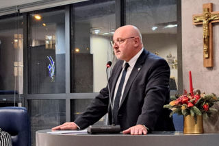 Jacek Hudyma obronił stanowisko. Radny opozycji: To żółta kartka 