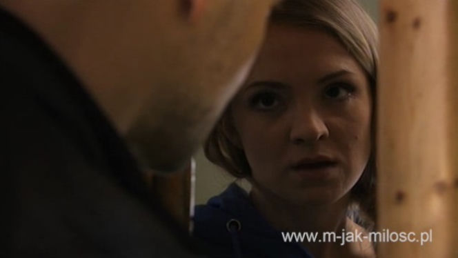 M jak miłość odc. 1085. Detektyw (Maciej Wojdyła), Joanna (Barbara Kurdej-Szatan)