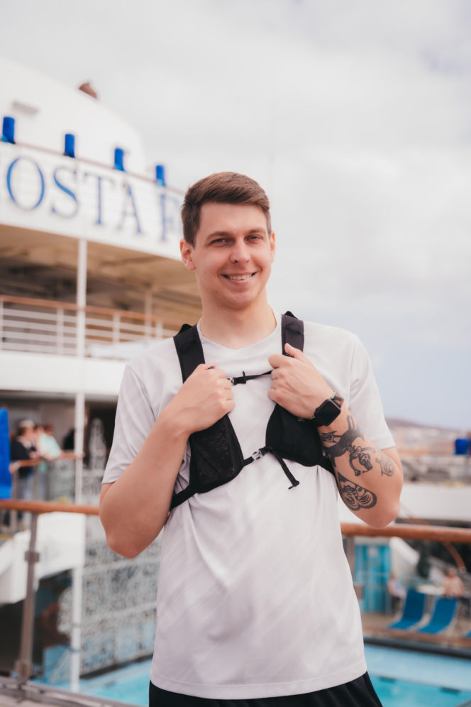 BiegPrzemek przebiegł półmaraton na statku Costa Fortuna