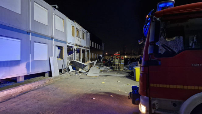 Na miejscu pracowało 7 zastępów straży pożarnej w tym Specjalistyczna Grupa Poszukiwawczo-Ratownicza Gdańsk