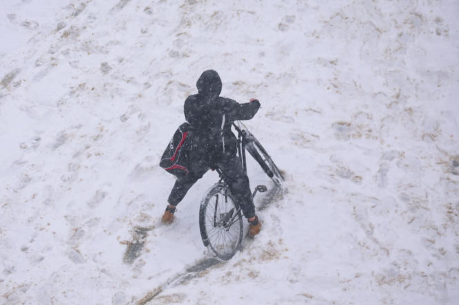Intensywne opady śniegu w Warszawie (14.01.2026)