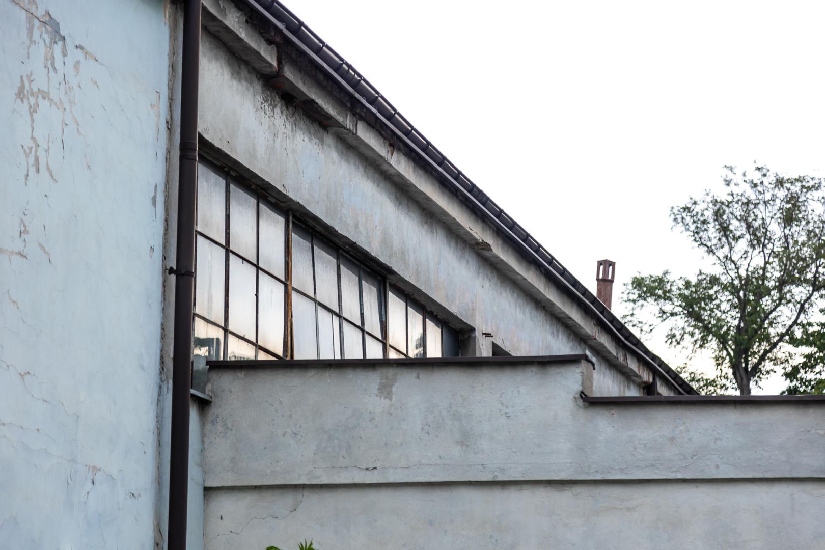 Belwederska 16 w Warszawie przed remontem