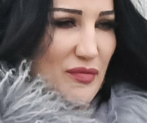 Justyna Steczkowska boso na śniegu