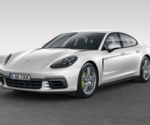 Porsche Panamera 4 E-Hybrid