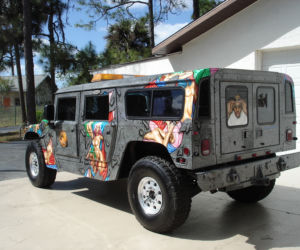 Hummer H1 koszykarza Dennisa Rodmana
