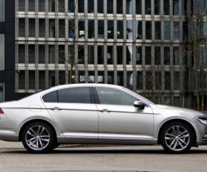 Volkswagen Passat Limousine B8 Highline 2.0 TDI DSG BlueMotion