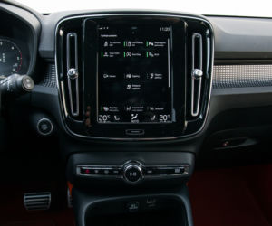 Volvo XC40 D4 190 KM R Design