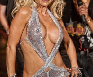 Pamela wreszcie dojrzała