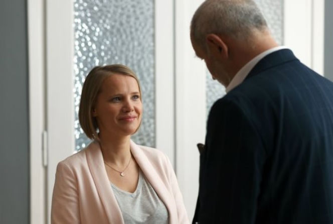O mnie się nie martw 4 sezon. Iga (Joanna Kulig), Marek Kaszuba (Krzysztof Stelmaszyk)