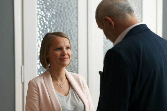 O mnie się nie martw 4 sezon. Iga (Joanna Kulig), Marek Kaszuba (Krzysztof Stelmaszyk)