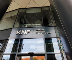 Trzy spółki pod lupą KNF. Urząd zawiadomił prokuraturę