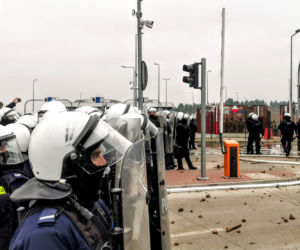 Kuźnica. Szturm migrantów na przejście graniczne [16.11.2021]