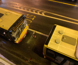 Zderzenie dwóch autobusów na Trasie Łazienkowskiej 