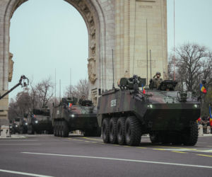 Program SAFE w Rumunii. Armia inwestuje w Piranha 5, Lynx i polskie drony Warmate