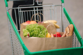  Sklepy otwarte 16.03.2025 - Żabka, Biedronka, Lidl, Auchan, Dino, Carrefour. Do której godziny są czynne?
