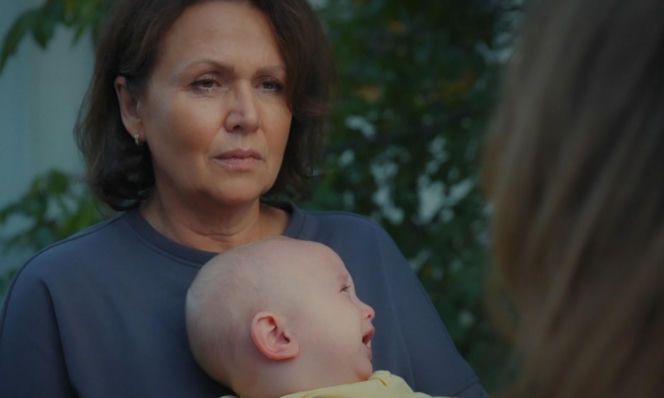 M jak miłość odc. 1907. Marysia (Małgorzata Pieńkowska), Franka (Dominika Kachlik), Antoś  (Mark Myronenko)