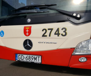 Podpisanie umowy najmu 48 nowych autobusów w Gdańsku